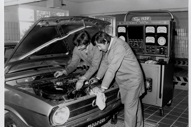 1980er Mechaniker ©  , Fuerst, AK Niederoesterreich, Archiv
